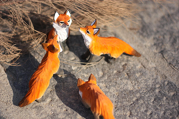 キツネ 木彫り きつね