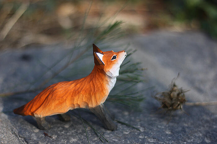 キツネ 木彫り きつね