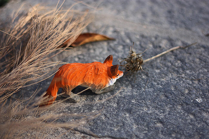 キツネ 木彫り きつね 狐 オブジェ