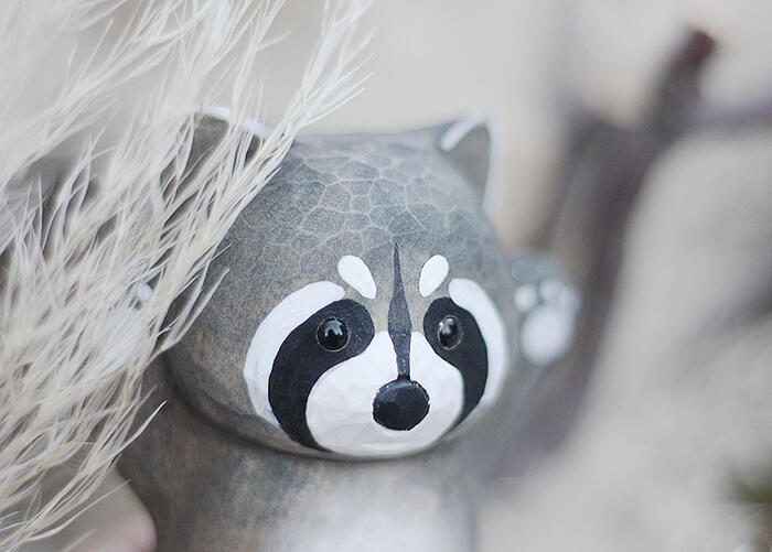 レッサーパンダ 木彫り アライグマ ラクーン