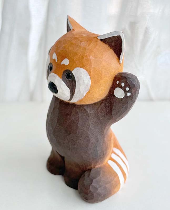 レッサーパンダ 木彫り アライグマ