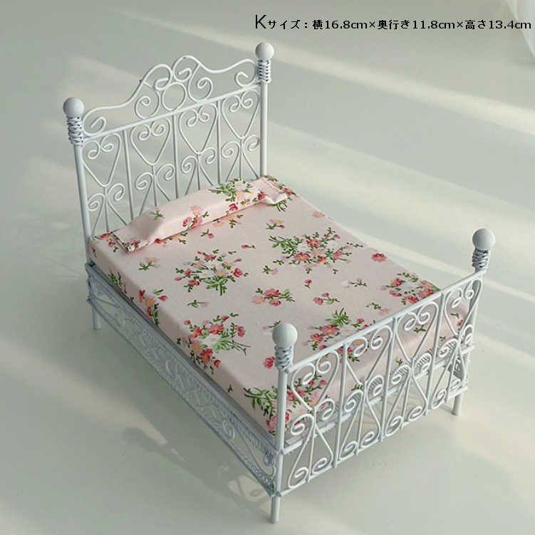 1/12 ミニチュア ベッド 木製 ドールハウス 家具 寝具 ドールベッド 枕付き マットレス付き