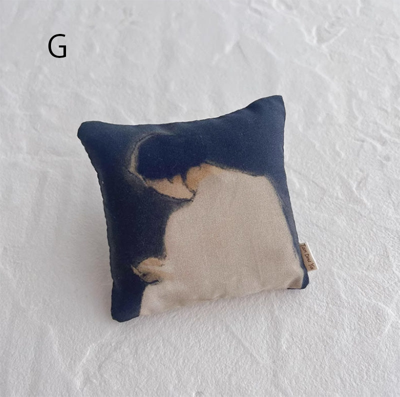 ドールハウス クッション ミニチュア ドール用