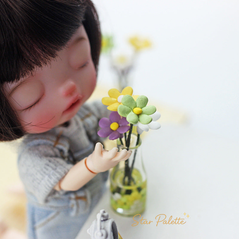 ミニチュアフラワーベース ガラス花瓶 小花デイジー装飾 1/12